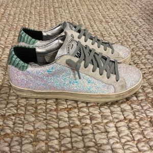 P448 Glitter Sneakers